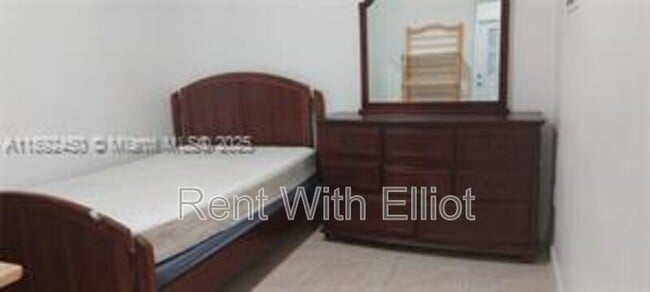 Foto del edificio - 250 SW 4th St