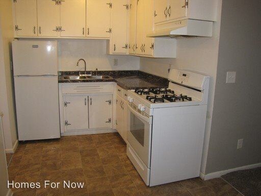 Foto del edificio - 8806 Old Cedar Ave S