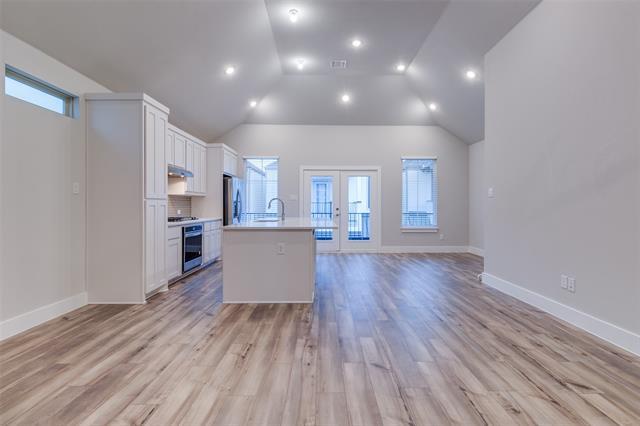 Building Photo - 8110 Emsworth Dr