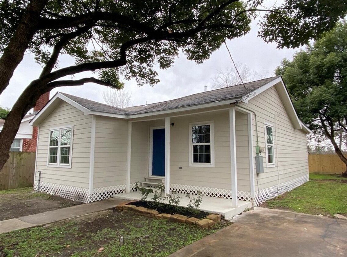 Foto principal - 104 Glendale St