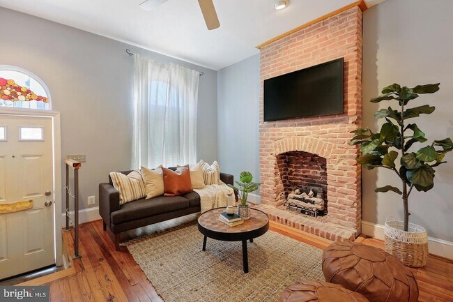 Foto del edificio - 1528 Covington St
