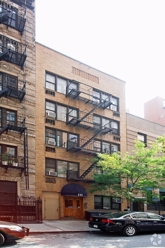 Foto principal - 145 E 26th St