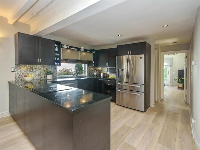 Foto del edificio - 20 Oldwood Rd