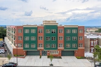 Building Photo - 2507 John F. Kennedy Blvd