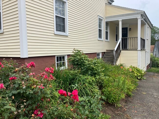 Building Photo - 26 Otis Ave