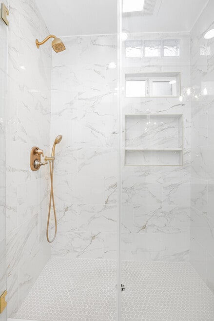 bathroom 2 - 951 N Curson Ave
