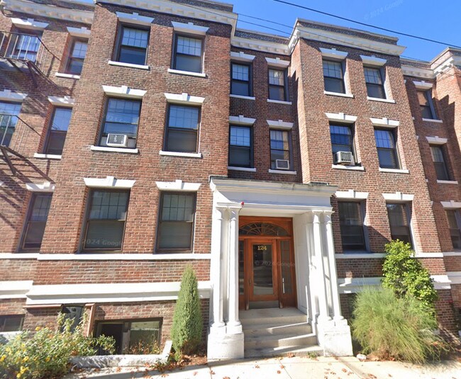 Foto del edificio - 124 Sutherland Rd
