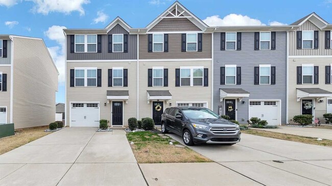 Building Photo - 992 Rushing Ln