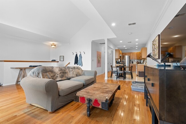 Foto del edificio - 47 Grieco Dr