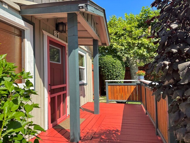Foto del edificio - Ventura | 2 Bedroom + 1 Bathroom +  A Beau...