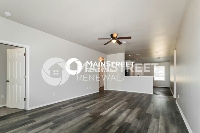 Building Photo - 4 Bedroom Pet-Friendly Home in Mustang, OK with Main Street Renewal