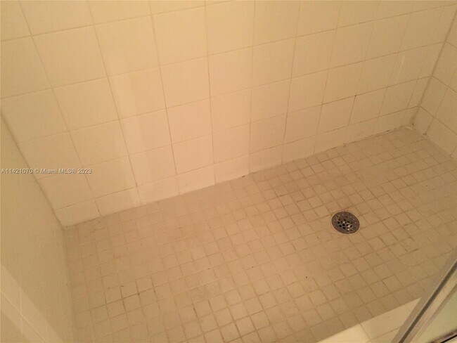 Foto del edificio - 6960 SW 39th St