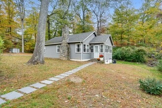 Building Photo - 14 Sylvan Dr