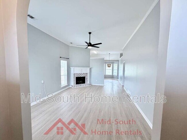 Foto del edificio - 434 N Ericson Rd