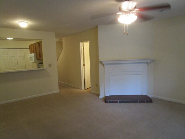 Foto del edificio - 660 Archdale Dr