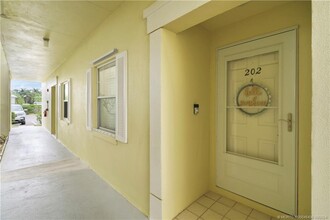 Building Photo - 1600 SE St Lucie Blvd