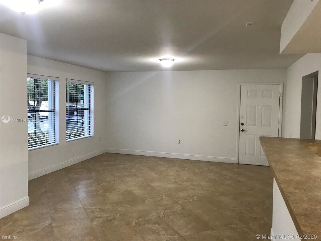 2 br, 2 bath - 10371 SW 150th Pl - 2 br, 2 bath  - 10371 SW 150th Pl