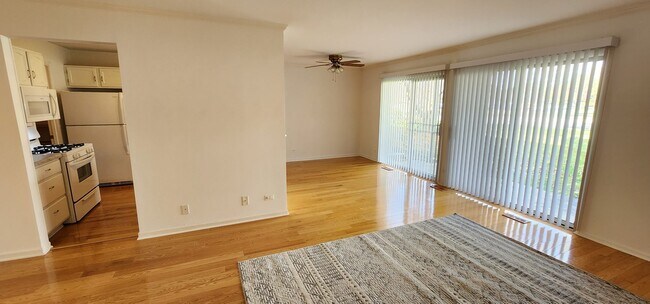 Building Photo - 350 Newgate Ct