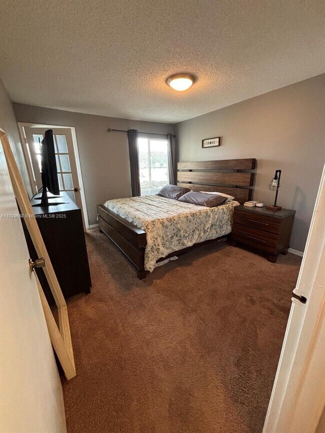 Foto del edificio - 12620 Vista Isles Dr