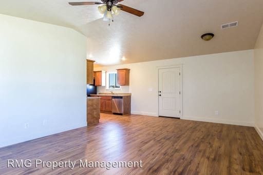 Building Photo - 279 Country Club Pkwy