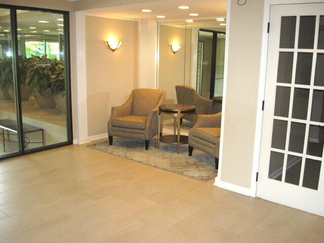 Foto del edificio - 2020 Chestnut Ave