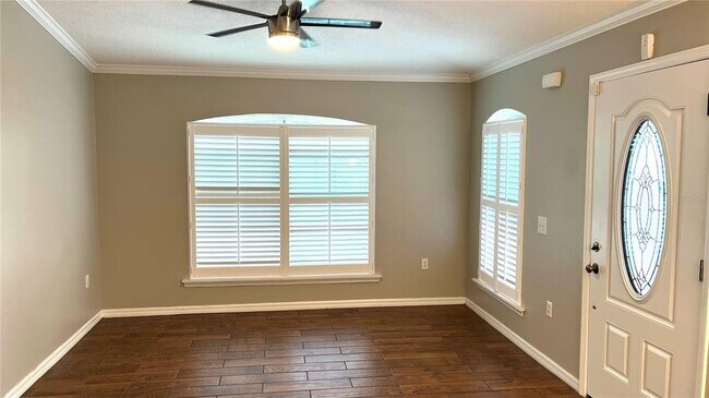 Building Photo - 326 Fox Lake Dr