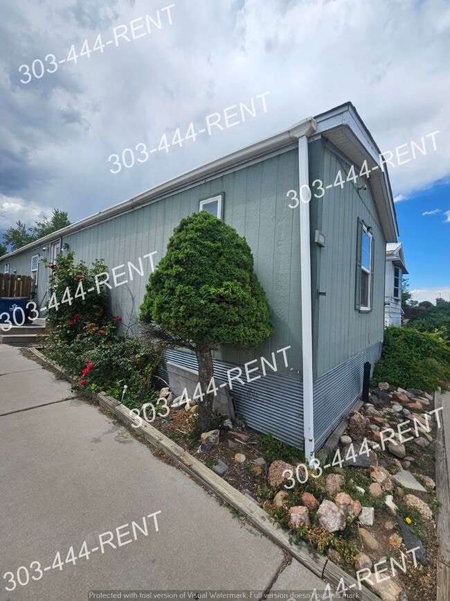 Photo - Great Price with a great location and view!!! Washer & Dryer Included! House