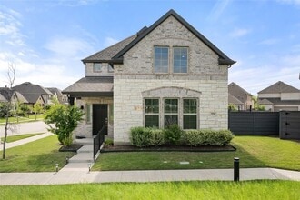 Building Photo - 1716 Elise Ln