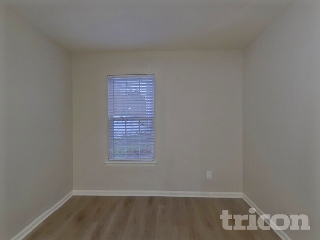 Foto del edificio - 5850 Brookfield Pointe Dr