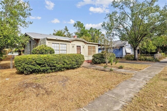 Building Photo - 113 W Powhatan Ave