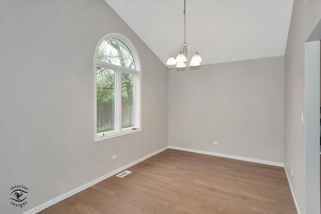 Building Photo - 3668 S State St