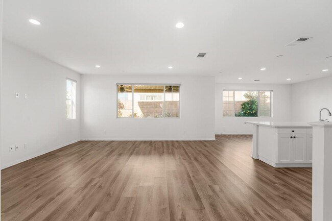 Foto del edificio - 3915 E Fincastle St