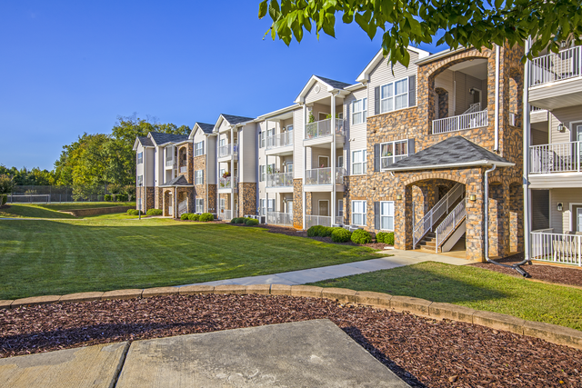 Building Photo - Ethan Pointe Apartments