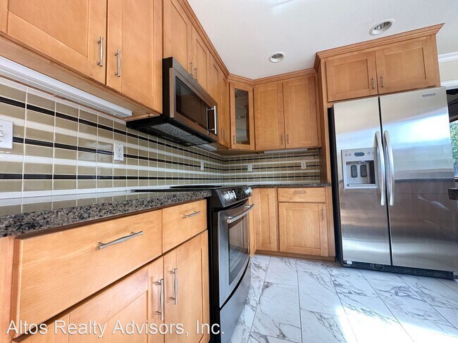 Foto del edificio - 4 br, 3 bath House - 20 May Lane