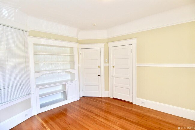 Foto del edificio - 64 Woodward St