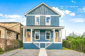 Building Photo - 1838 Egania St