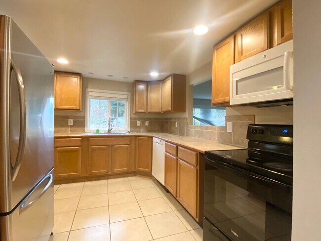 Foto del edificio - DOWNTOWN Covington home w/ basement