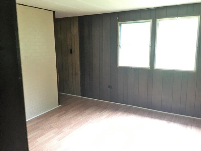 Foto del edificio - 32 Counterfeit Way