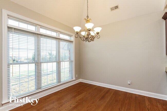 Building Photo - 130 Hunters Hill Drive