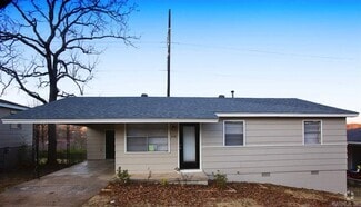 Building Photo - 516 Libby Ln