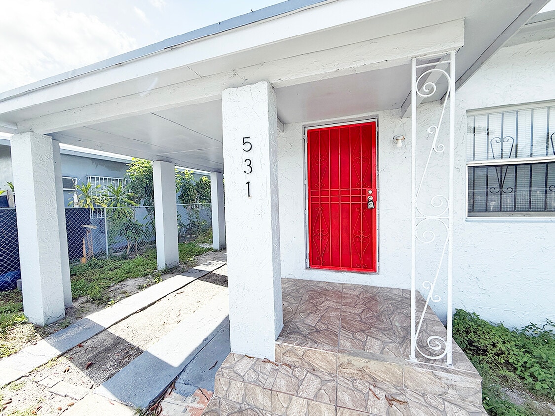 Photo - 531 NW 110th St (Miami, FL)