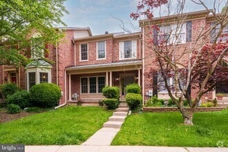 Building Photo - 7 Willwood Ct