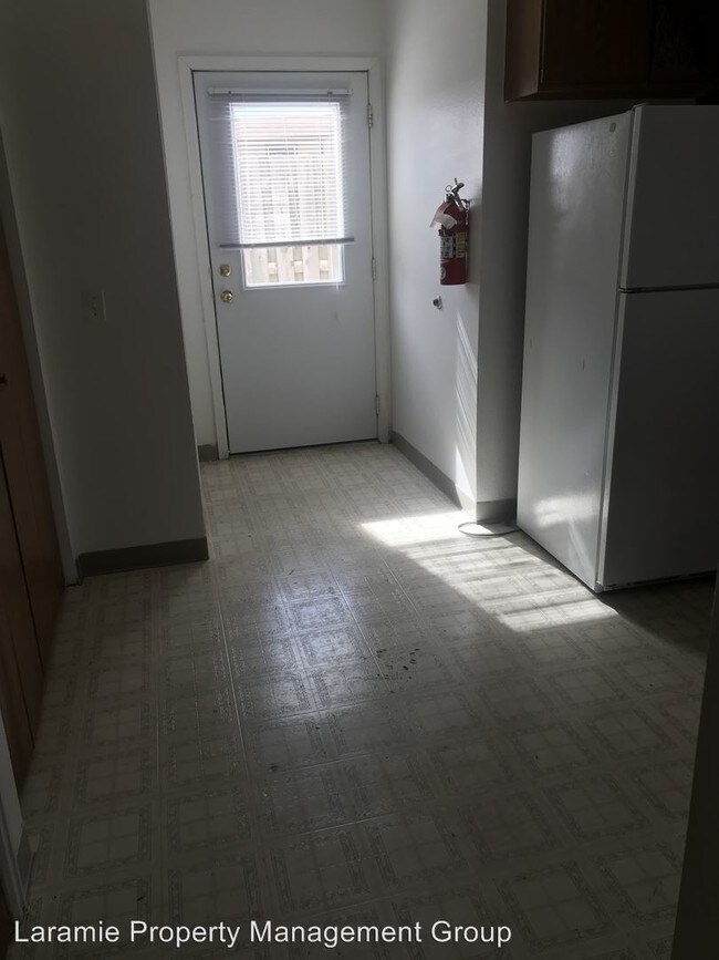 Foto del edificio - 2758 W Jackson St