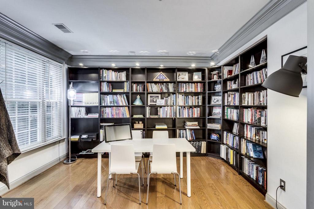 Foto principal - 385 Cameron Station Blvd