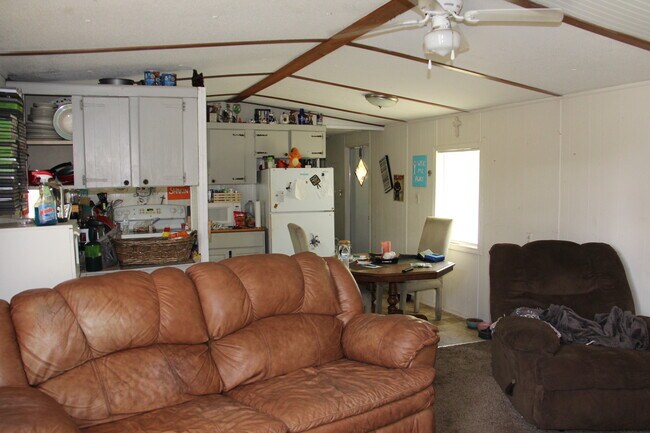 Building Photo - 4100 Spiker Ln