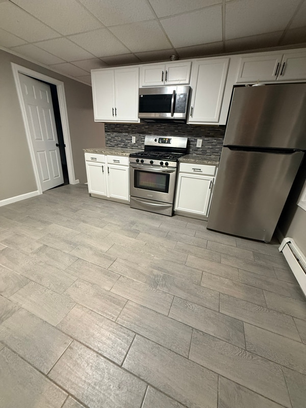 Building Photo - 603 County St