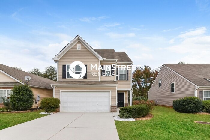 3 Bedroom Pet-Friendly Home in Lawrenceville, GA with Main Street Renewal - 3 Bedroom Pet-Friendly Home in Lawrenceville, GA with Main Street Renewal