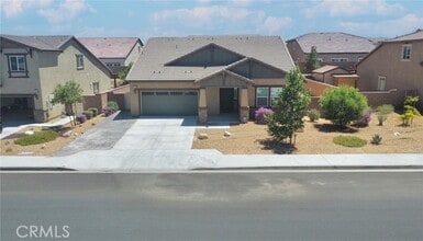 Building Photo - 11745 Sierra Rd