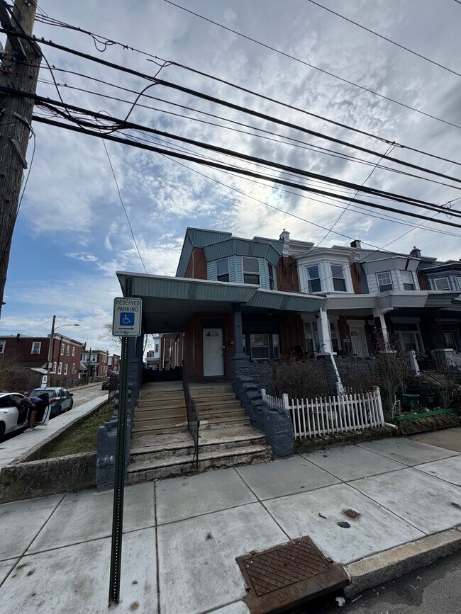 Foto del edificio - 5524 Locust St