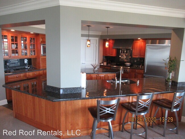 Building Photo - 2 br, 2.5 bath House - 2316 N 31st #401